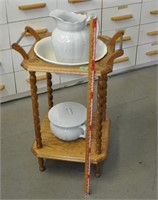 Vintage oak wash stand, with ironstone, pics