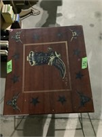 Horse motif stand