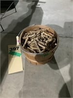 Basket wooden clothespins