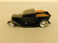 1932 Ford Pickup 1:24 scale Die Cast Truck