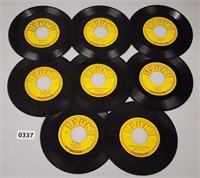 (8) 1950s Johnny Cash "Sun Records" 45s