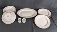 White Tablewares set