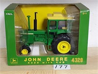 John Deere 4320 Plow City Show 2005