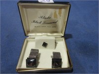 Cuff links and tie pin