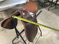 17" English Saddle - The Sovereign Saddle