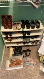 Shoe Rack with Size 6 Shoes