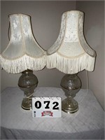 2 matching table lamps, 30" tall