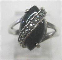 Vintage Sterling Silver Onyx & Marcasite Ring