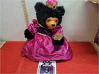 NIB 1990 Raikers Bears "Queen Mary" #662348