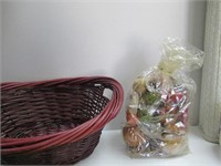Mini Basket with Potpourri