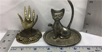 C3) TWO RING HOLDERS, METAL