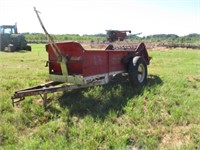 NH 202 110 bushel manure spreader -needs