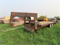19?? 8' x 22' GN Flatbed Trailer