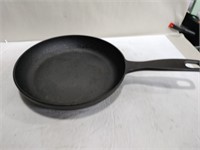 Cast iron food Network 8 inch skillet