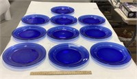 10-blue glass plates