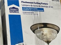 FLUSHMOUNT CEILING FIXTURE