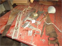 LOT OF VINTAGE TOOLS, NEW BARN HINGES, SAW VICE,