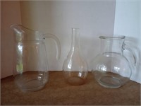 3 great glass pieces, 2 pitchers and a vase