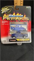 1:64 die cast johnny lightning street freaks 40