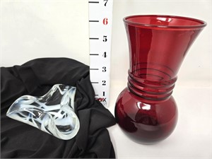 Art Glass Bowl & Cranberry Vase