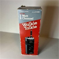 Realistic TRC-215 Walkie Talkie Transceiver