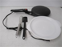 "Used" NutriChef AZPKCRM08 Electric Griddle Crepe
