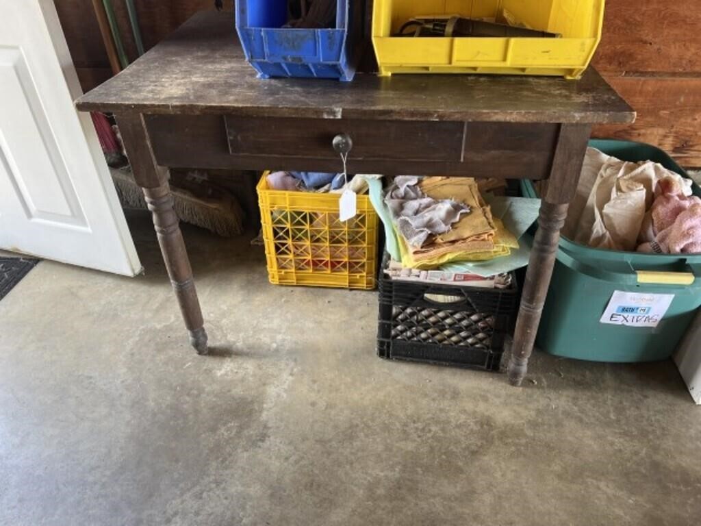 Single Drawer Work Table