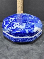 Vintage Chinese Blue Porcelain Trinket Box