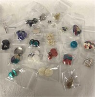 LOT OF FASHION JEWELRY