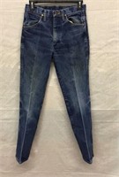 R7) Wrangler, 29 x 32 work jeans
