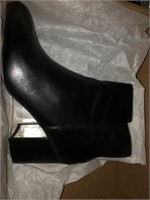 Size 9.5 Aldo Ladies Ankle Boot