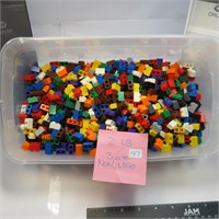 2 lbs 3 oz Non Lego Bricks