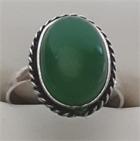 RING JADE COLOR SETTING MARKED 925 SZ 7