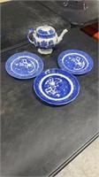 Blue Willow - Three Plates and Teapot