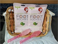 Basket With (2 pks) Foot Sockies -2 Spearmint and