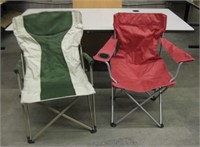 2 Collapsing Camp Chairs