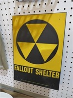 METAL FALL OUT SHELTER SIGN