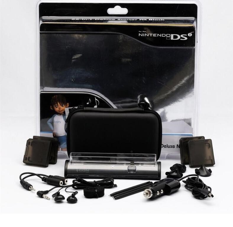 NINTENDO DSI 22-IN-1 DELUXE STARTER KIT