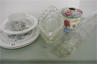 Ceramic & Glassware Lot