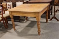 PINE TABLE