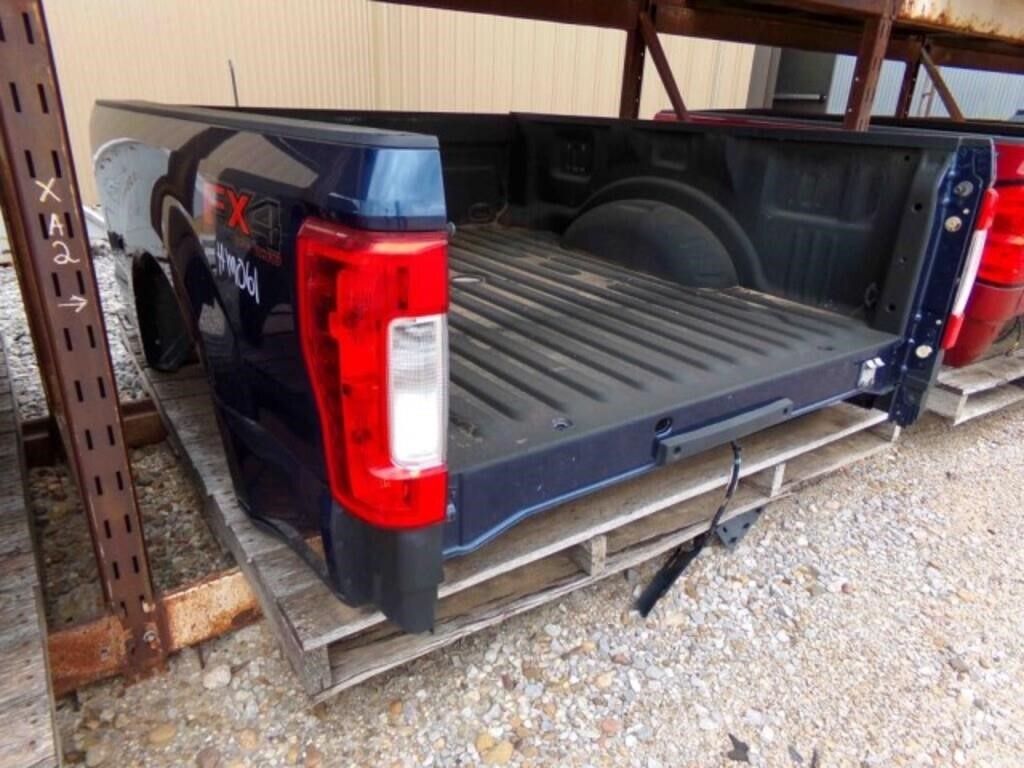 17 FORD F250 FX4 PICKUP BOX