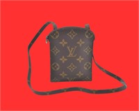 Louis Vuitton Monogram Pochette Secret