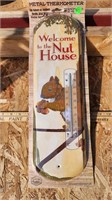 Metal thermometer NIB "Welcome to the nut house"