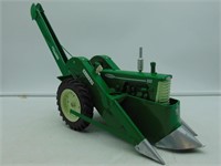 Oliver 880 with Mounted Picker