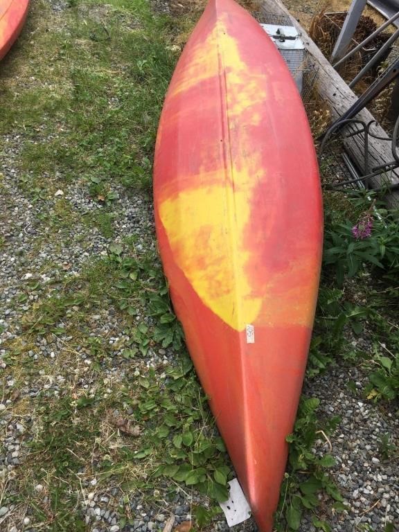 Mainstream Rhumba kayak, 130" long in good conditi