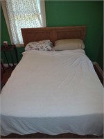 Full Size Bed - Read Details