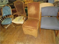 4 CLOTH & PLEATHER ROLLING CHAIRS