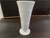 Indiana Glass Vintage Milk Glass Vase