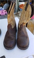 Mens Boots Size 9 1/2