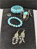 Turquoise Lot, The Bug is Turquoise
Believe the
